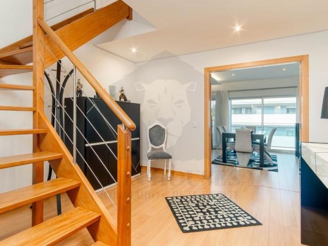 à venda Duplex de alto padrão, Setúbal, Portugal