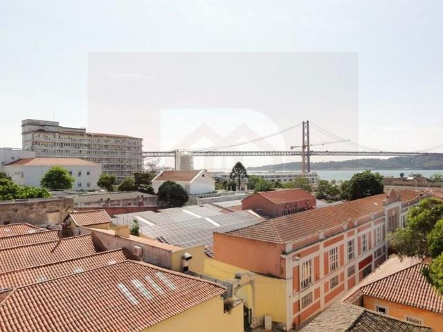 à venda Duplex de luxo de 184 m2, Boa Hora, Lisboa