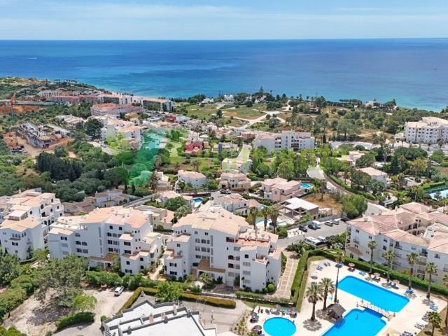 à venda Duplex de luxo de 136 m2, Praia do Vau, Portimão, Faro