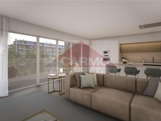 à venda Duplex de luxo de 295 m2, Portas da Cidade, Montijo, Setúbal