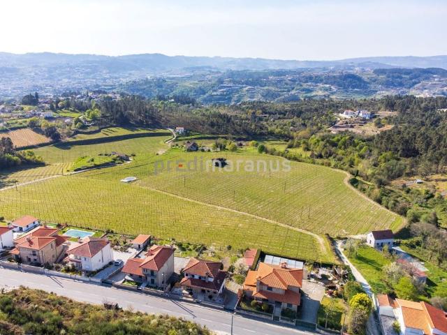 à venda Exclusiva casa de campo de 250 m2, Amarante, Portugal