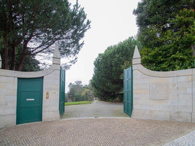 à venda Exclusiva casa de campo de 471 m2, Oliveira de Azeméis, Aveiro