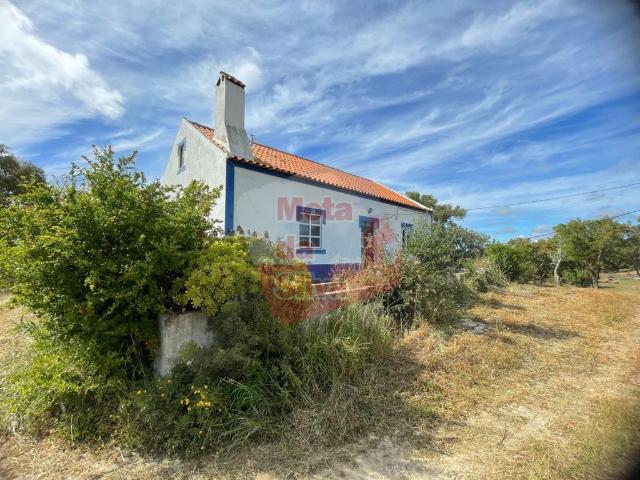 à venda Exclusiva casa de campo de 96 m2, Santiago do Cacém, Setúbal