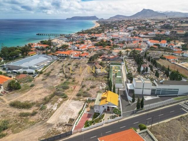 à venda Exclusiva mansão de 3 dormitórios, Vila de Porto Santo, Portugal