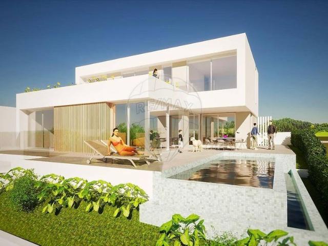à venda Exclusiva mansão de 3 dormitórios, Estômbar e Parchal, Portugal