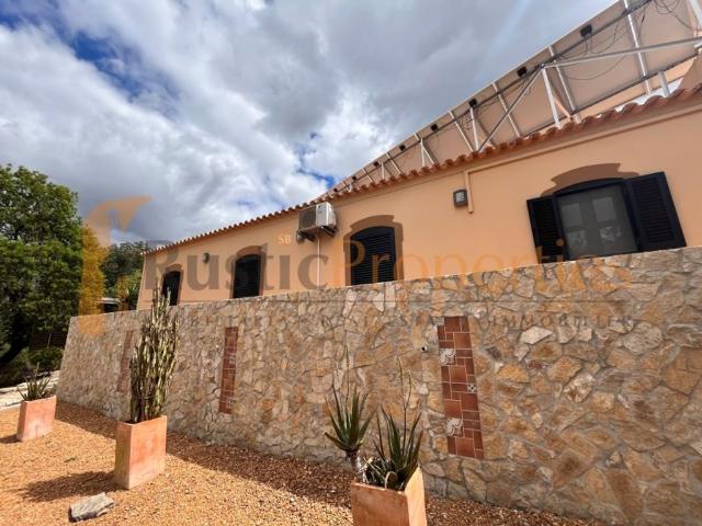 à venda Exclusiva mansão de 3 dormitórios, Loulé, Portugal