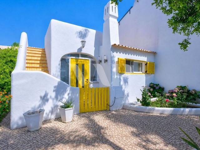 à venda Exclusiva mansão de 112 m2, Vilamoura, Faro