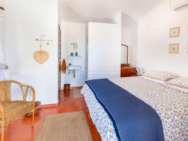 à venda Exclusiva mansão de 187 m2, Portimão, Portugal