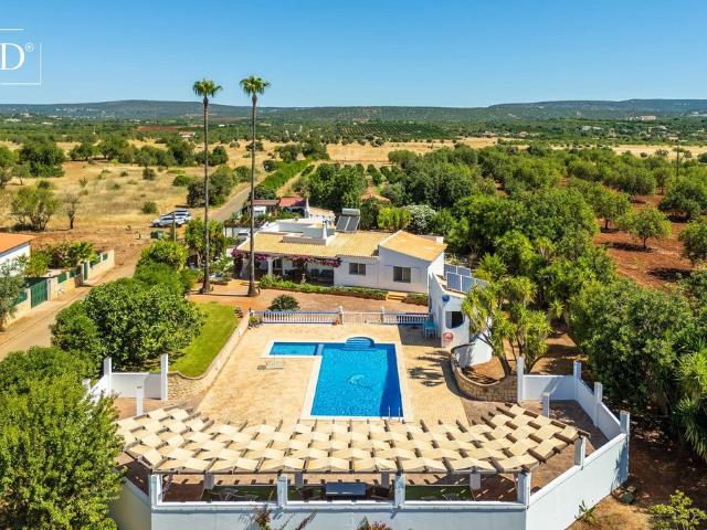 à venda Exclusiva mansão de 240 m2, Paderne, Faro