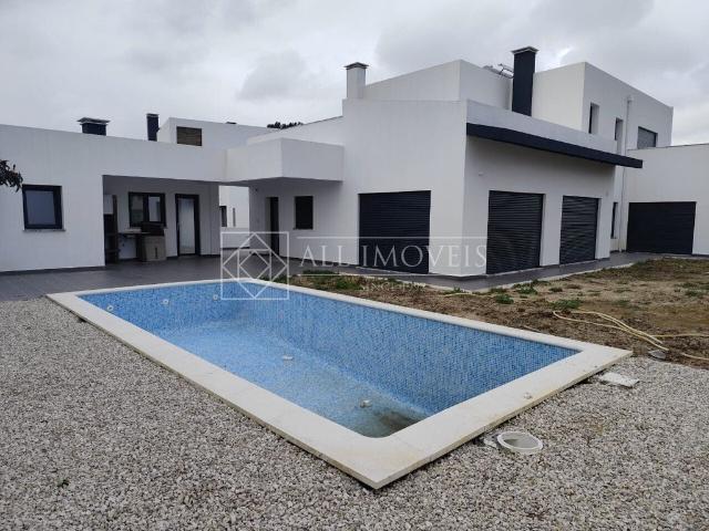à venda Exclusiva mansão de 250 m2, Setúbal