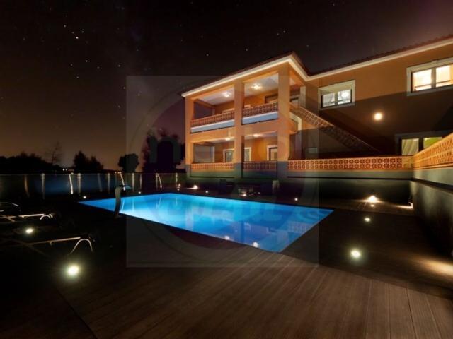 à venda Exclusiva mansão de 400 m2, Serra, Santarém