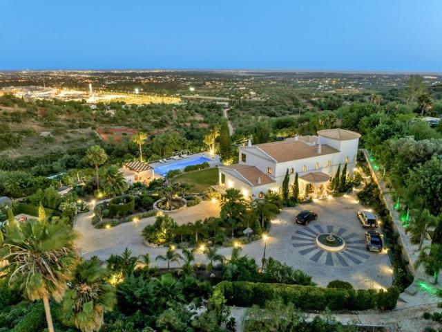 à venda Mansão alto padrão de 830 m2, Goldra, Loulé, Faro