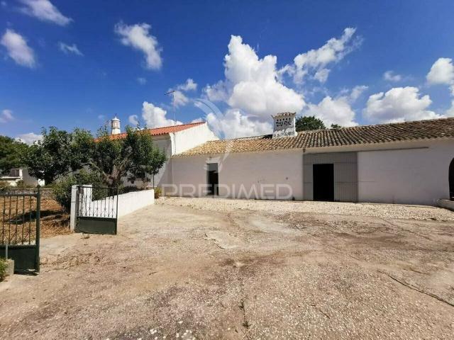 à venda Exclusiva mansão de 4 dormitórios, Loulé, Portugal