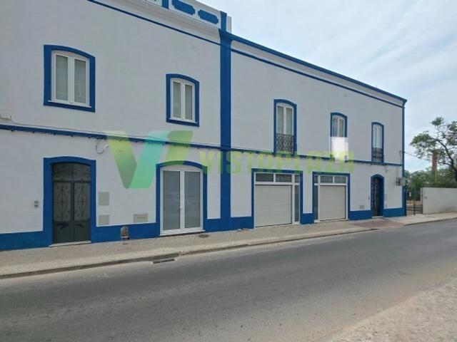 à venda Exclusiva mansão de 570 m2, Portimão, Portugal