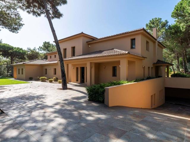 à venda Exclusiva mansão de 5 dormitórios, Cascais e Estoril, Portugal