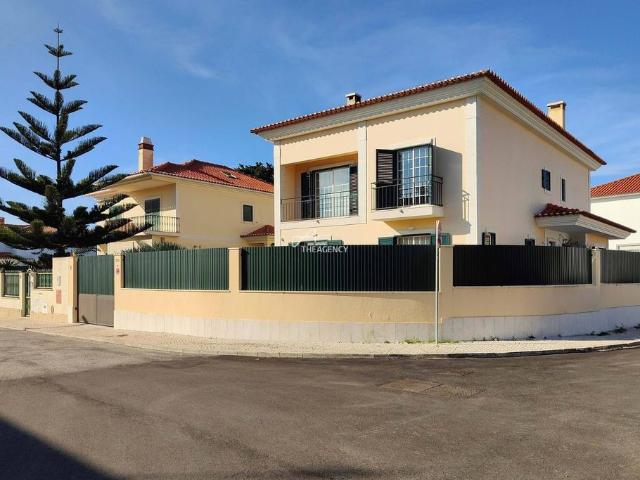 à venda Exclusiva mansão de 5 dormitórios, Cascais e Estoril, Portugal
