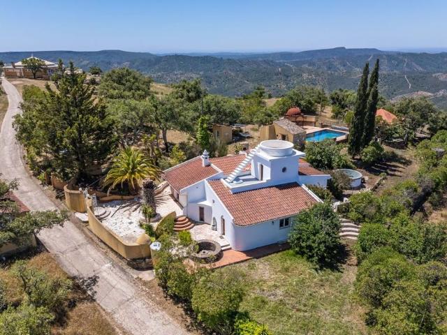 à venda Exclusiva mansão de 5 dormitórios, Salir, Portugal