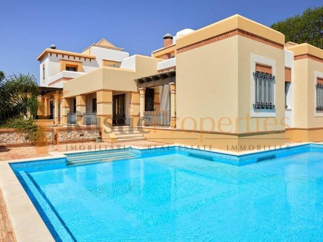 à venda Exclusiva mansão de 4 dormitórios, Loulé, Portugal