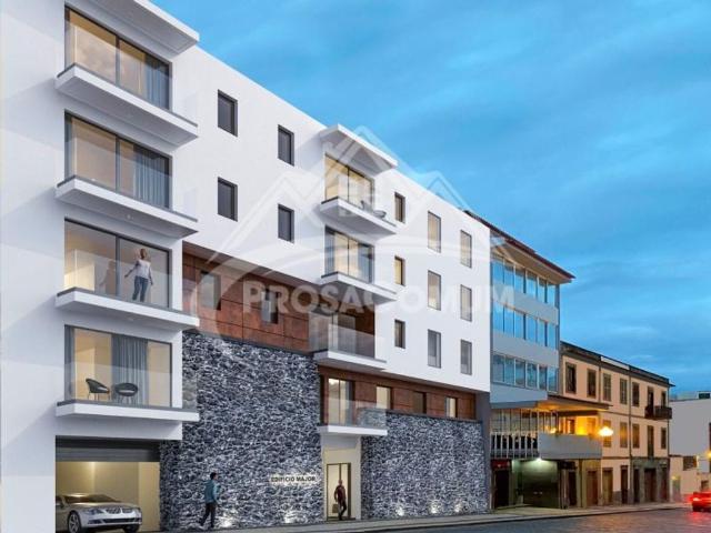 à venda Apartamento de alto padrão de 107 m2, Centro, Funchal, Madeira
