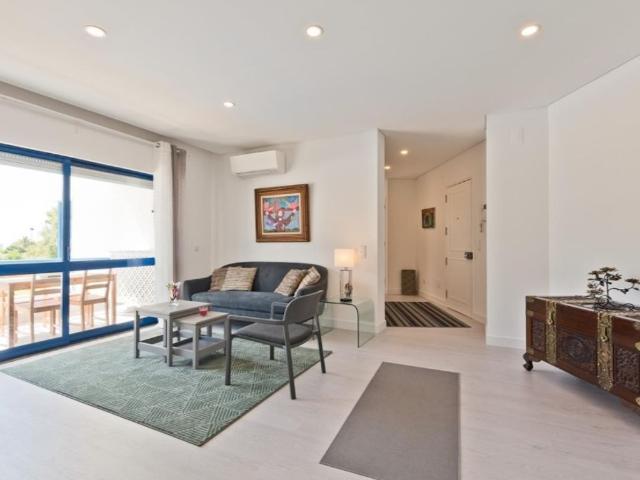 à venda Luxuoso apartamento de 105 m2, Cascais e Estoril, Portugal