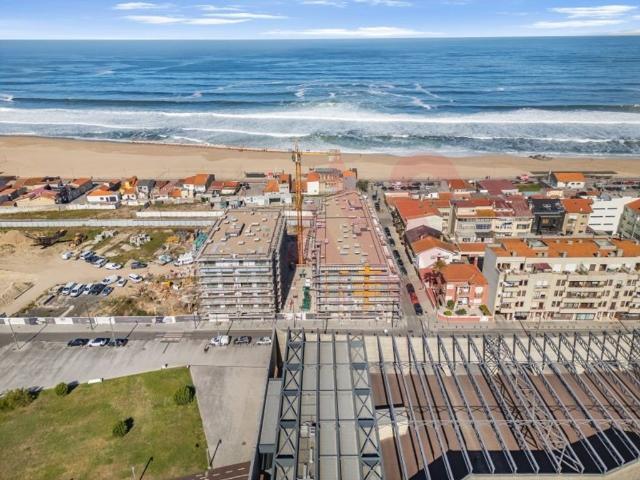à venda Luxuoso apartamento de 105 m2, Espinho, Portugal