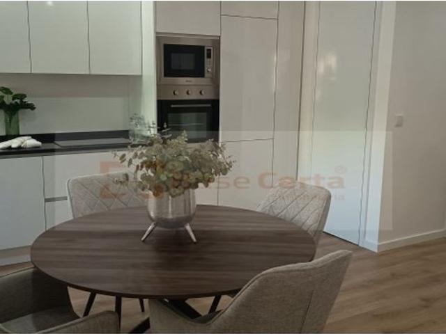 à venda Luxuoso apartamento de 100 m2, Avenida do Uruguai, Lisboa