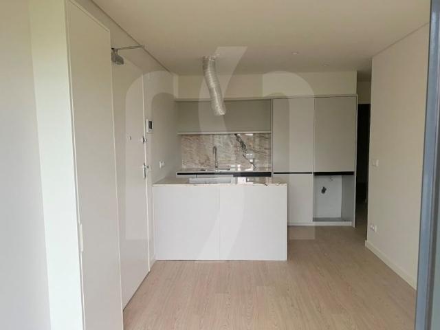 à venda Luxuoso apartamento de 102 m2, Maternidade Cedofeita, Porto