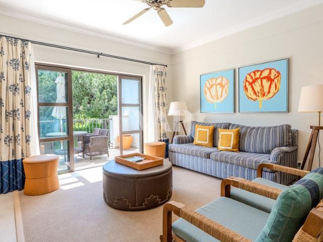 à venda Luxuoso apartamento de 115 m2, Albufeira e Olhos de Água, Portugal
