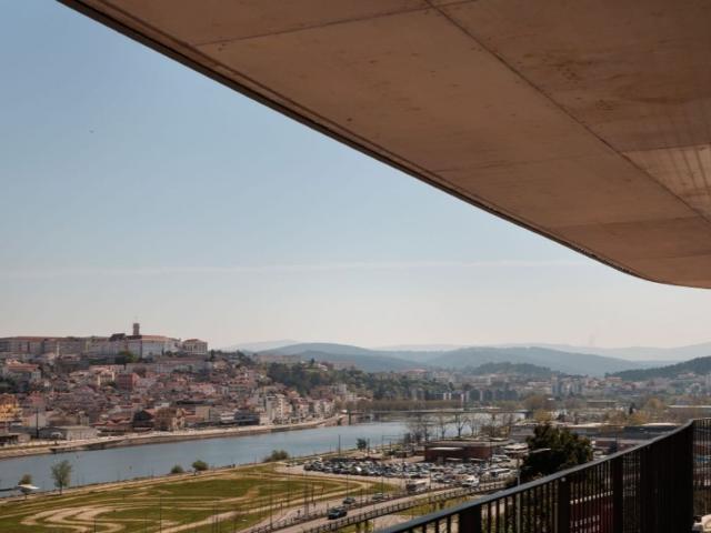 à venda Luxuoso apartamento de 116 m2, Coimbra, Portugal