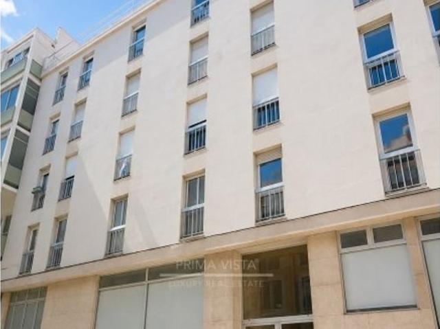 à venda Apartamento de alto padrão de 117 m2, Amoreiras Santa Isabel, Lisboa