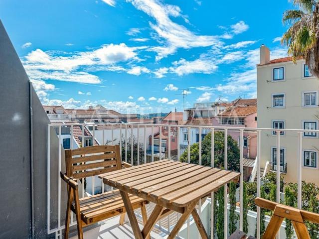 à venda Luxuoso apartamento de 119 m2, Lapa, Lisboa