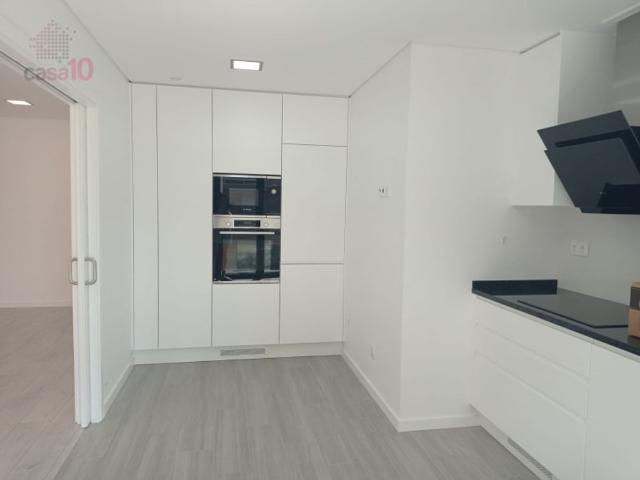 à venda Luxuoso apartamento de 124 m2, Montijo, Portugal