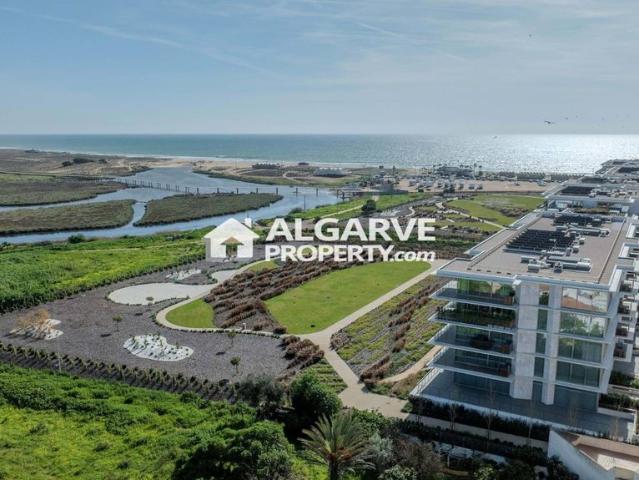 à venda Luxuoso apartamento de 124 m2, Armação de Pêra, Faro