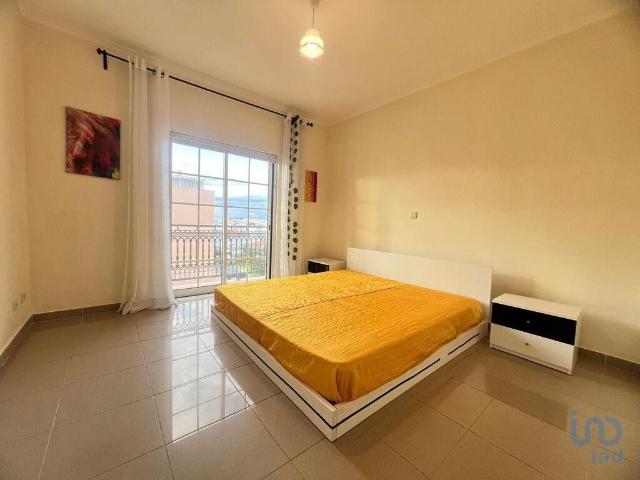 à venda Luxuoso apartamento de 124 m2, Quarteira, Portugal