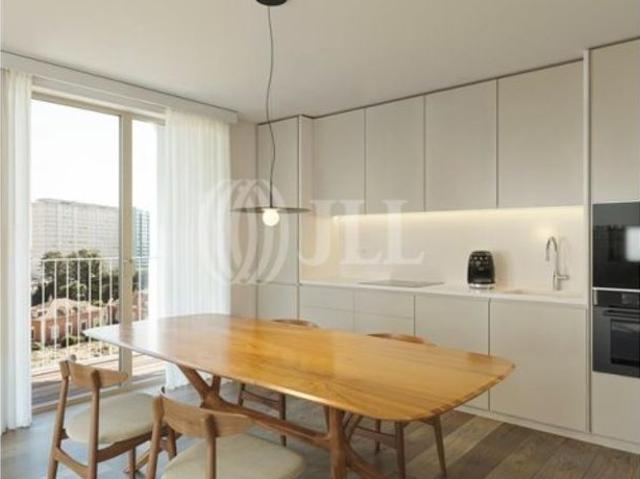 à venda Luxuoso apartamento de 125 m2, Lisboa, Portugal