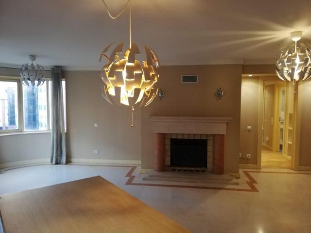 à venda Luxuoso apartamento de 125 m2, Paco do Lumiar, Lisboa