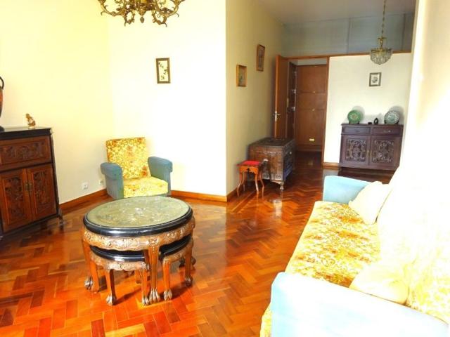 à venda Luxuoso apartamento de 125 m2, Restelo Sao Francisco Xavier, Lisboa