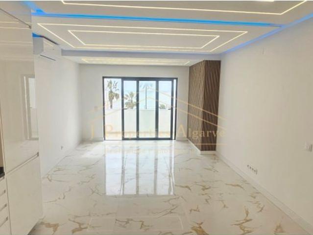à venda Luxuoso apartamento de 120 m2, Quarteira, Loulé, Faro