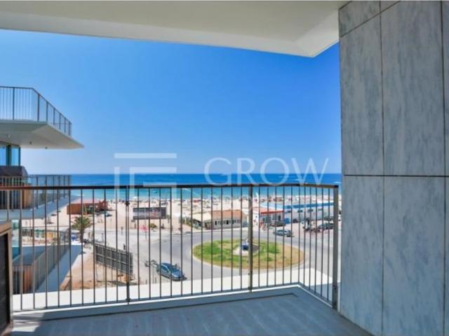 à venda Luxuoso apartamento de 134 m2, Armacao de Pera, Silves, Faro