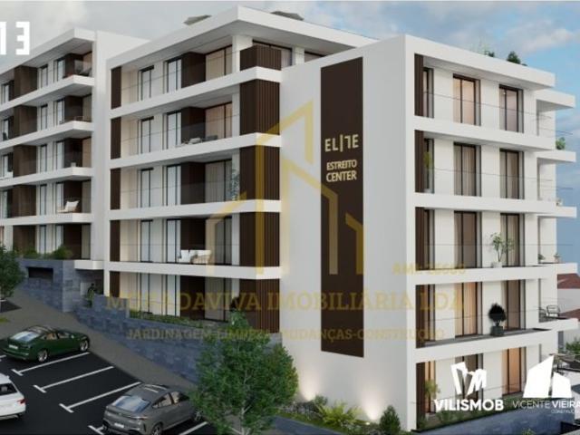 à venda Luxuoso apartamento de 136 m2, Câmara de Lobos, Portugal