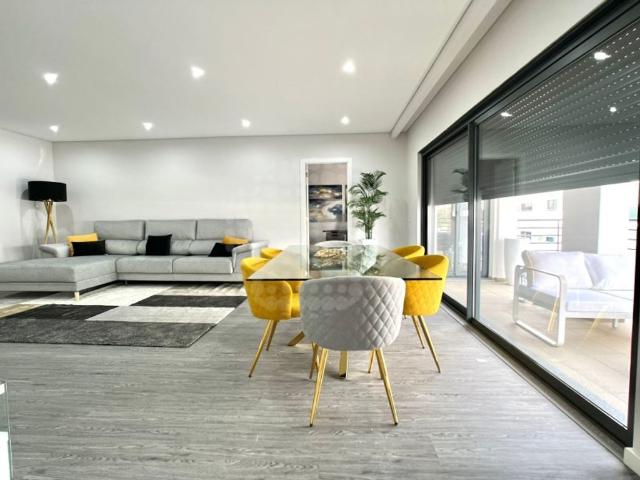 à venda Luxuoso apartamento de 137 m2, Olhão, Portugal