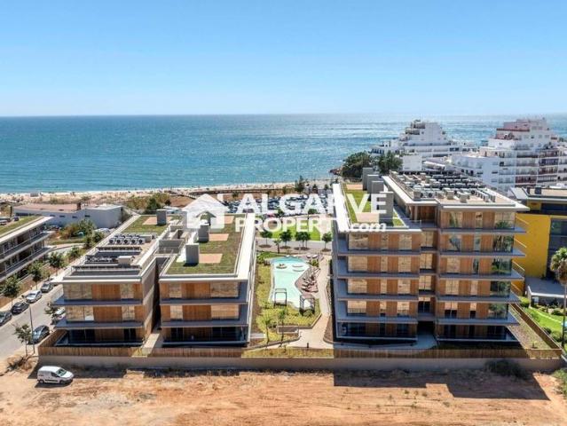 à venda Luxuoso apartamento de 149 m2, Quarteira, Portugal