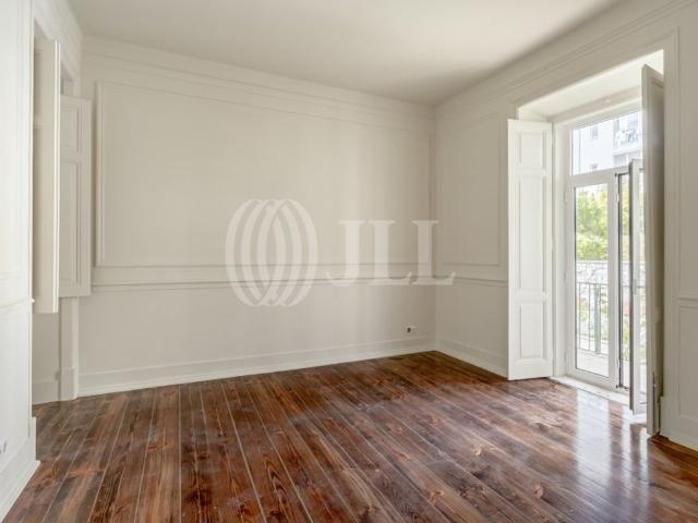 à venda Luxuoso apartamento de 143 m2, Campo de Ourique Santa Isabel, Lisboa