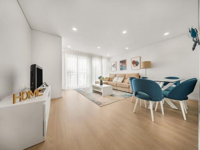 à venda Luxuoso apartamento de 143 m2, Damaia, Amadora, Lisboa