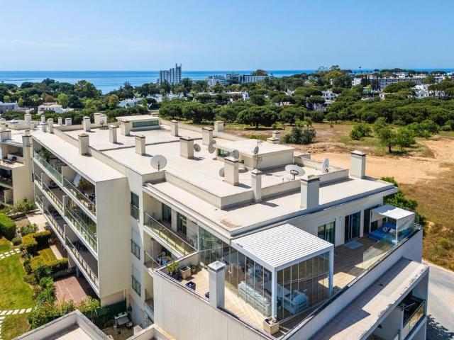 à venda Apartamento de alto padrão de 151 m2, Albufeira e Olhos de Água, Portugal
