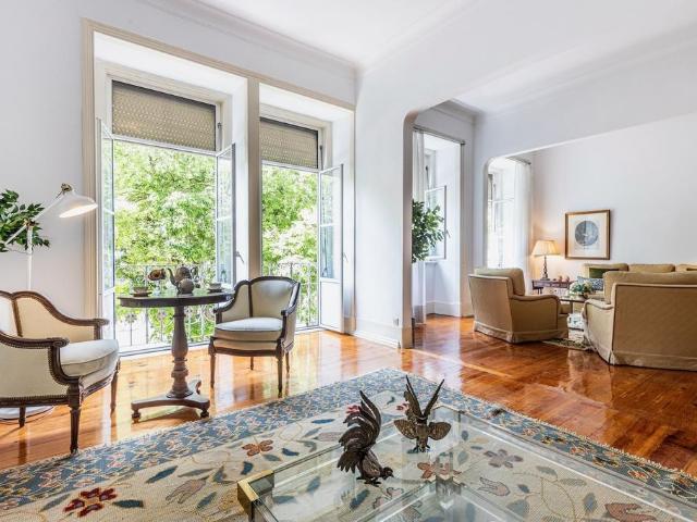 à venda Luxuoso apartamento de 152 m2, Lisboa, Portugal
