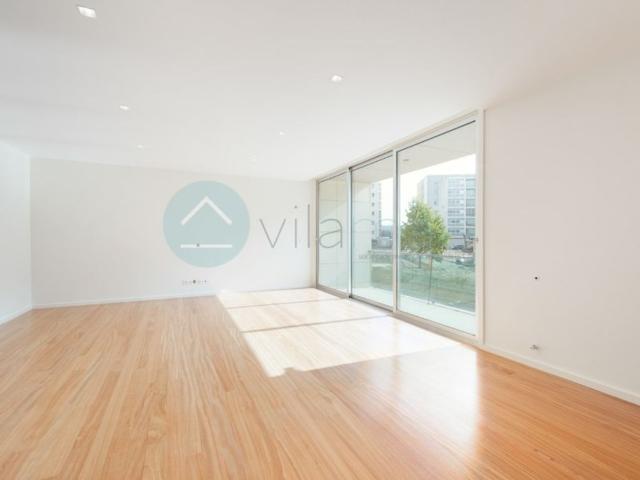 à venda Luxuoso apartamento de 164 m2, Maia, Portugal