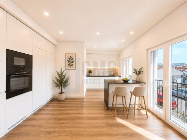 à venda Luxuoso apartamento de 165 m2, Canecas, Odivelas, Lisboa