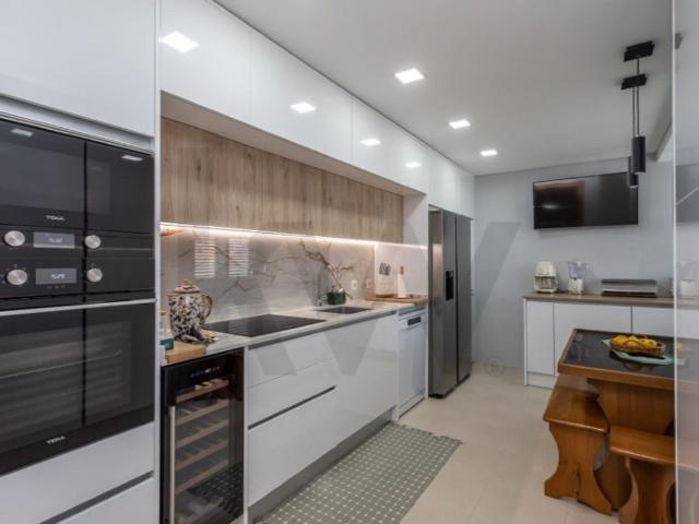 à venda Luxuoso apartamento de 167 m2, Amadora, Lisboa