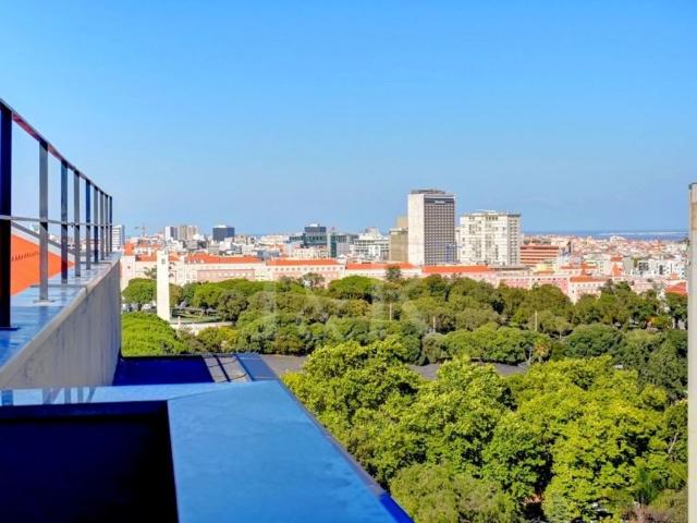 à venda Luxuoso apartamento de 161 m2, Rua Castilho Sao Sebastiao da Pedreira, Lisboa